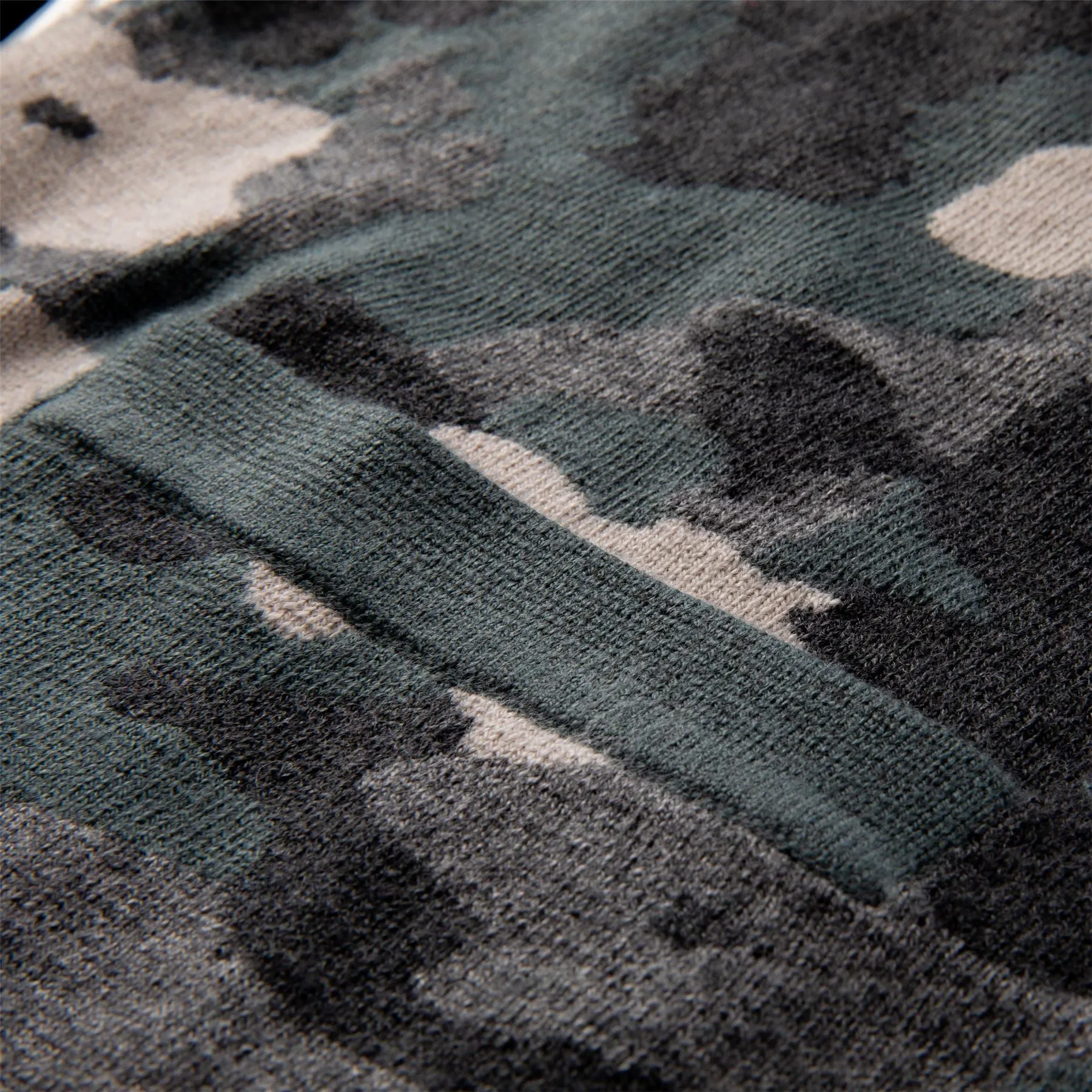 Cheyenne Camo Cardigan Scareb - AW23