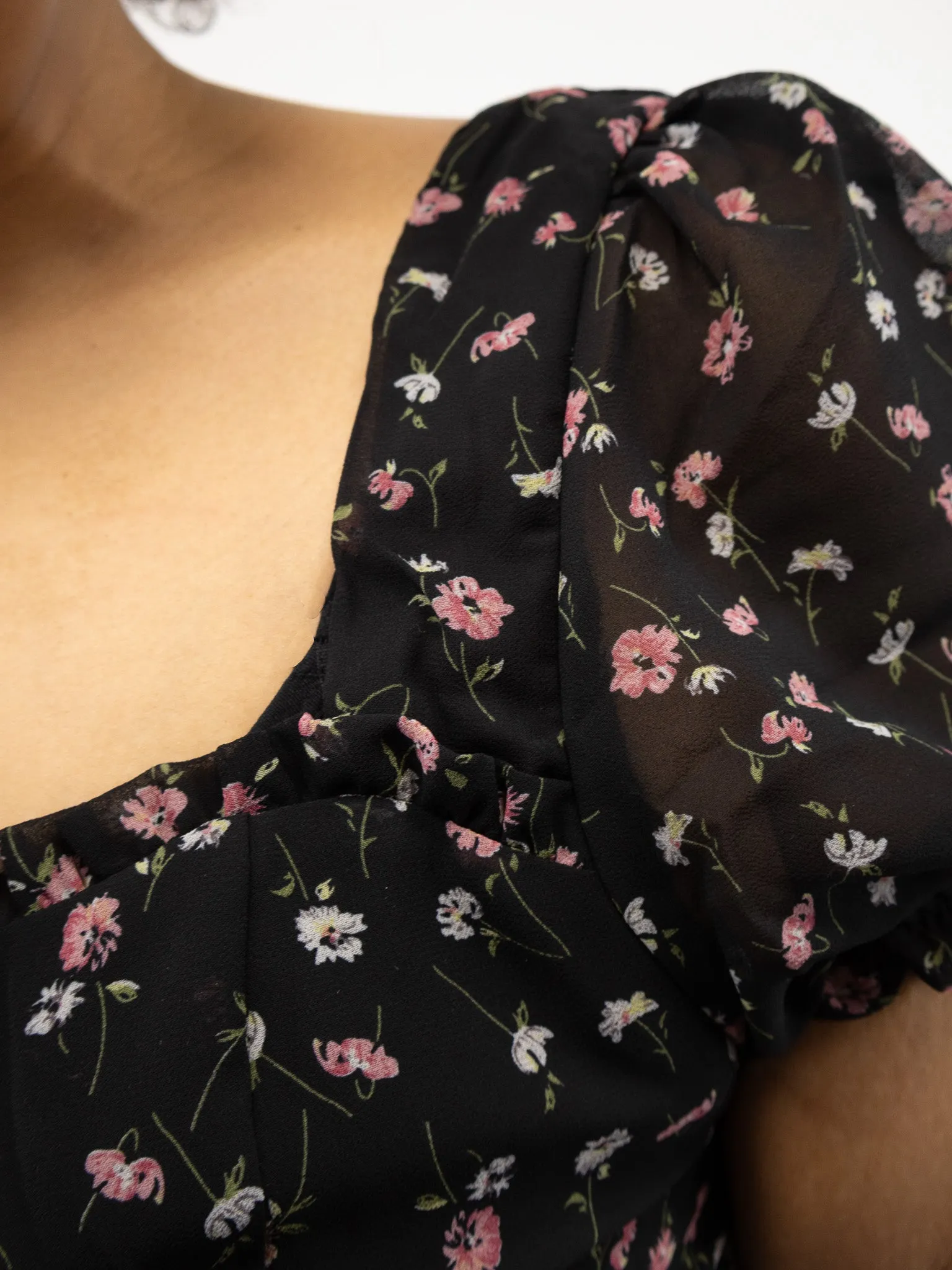 Heidi Puff Sleeve Floral Crop Top