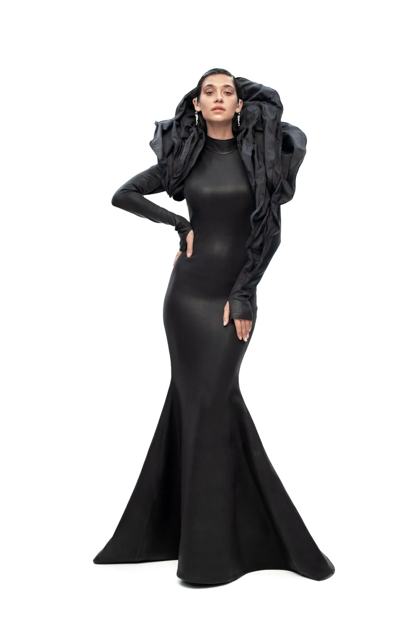 Meru Shawl Shoulder Piece