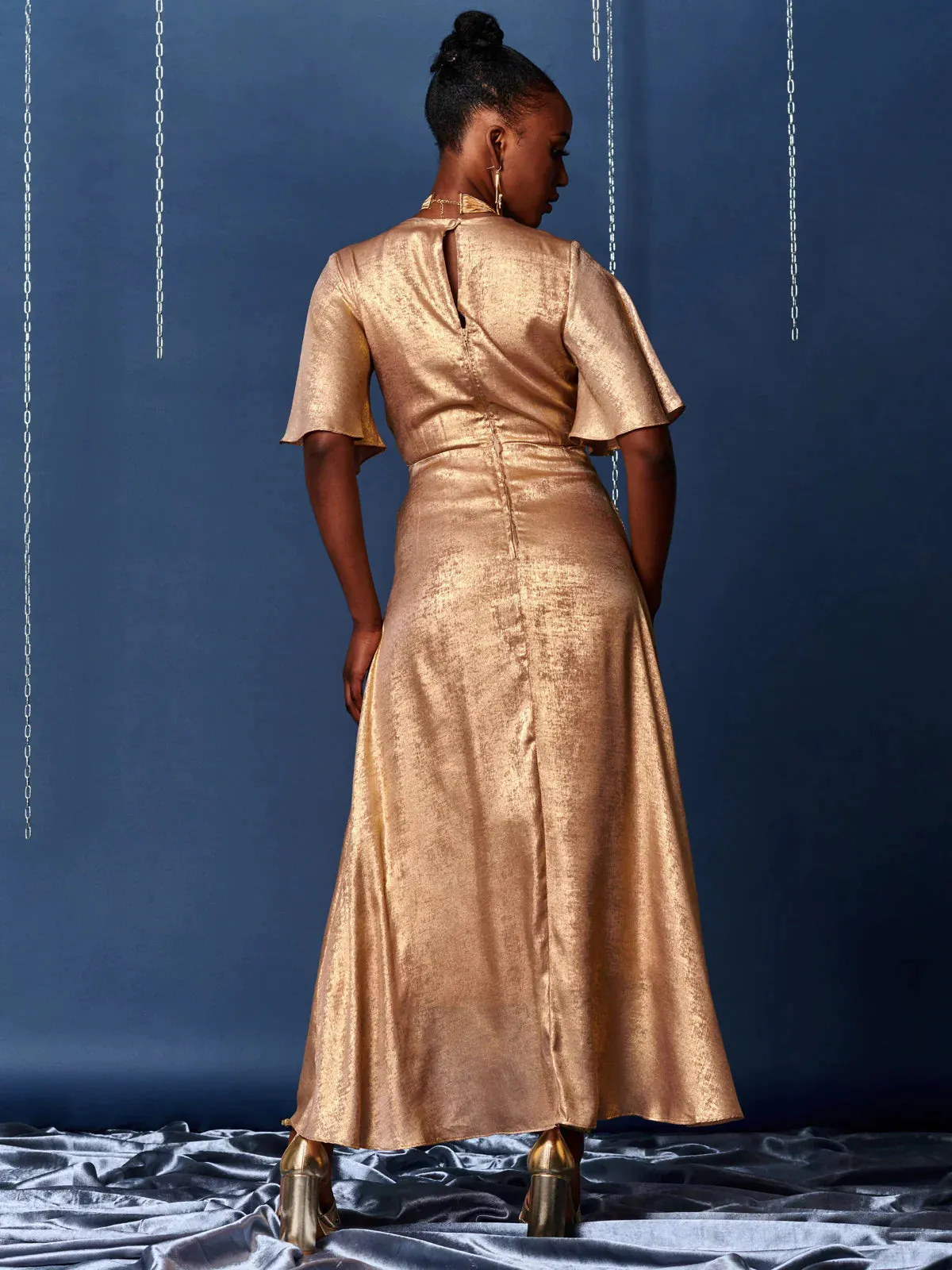 METALLIC EFFECT WRAP MAXI DRESS (GOLD) CURVE