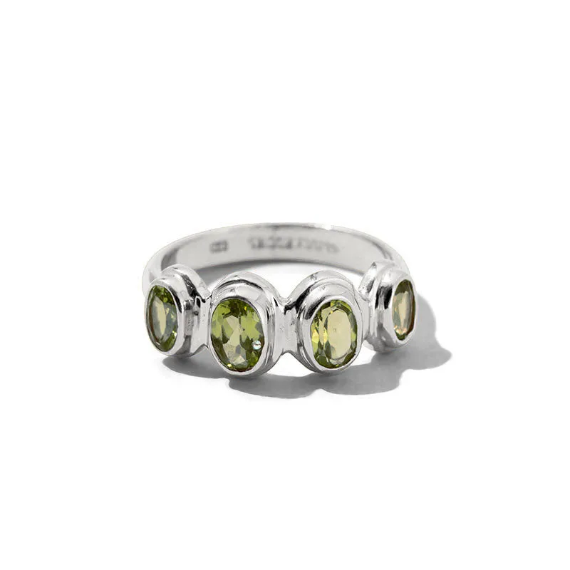 Zante Ring, Peridot, Silver
